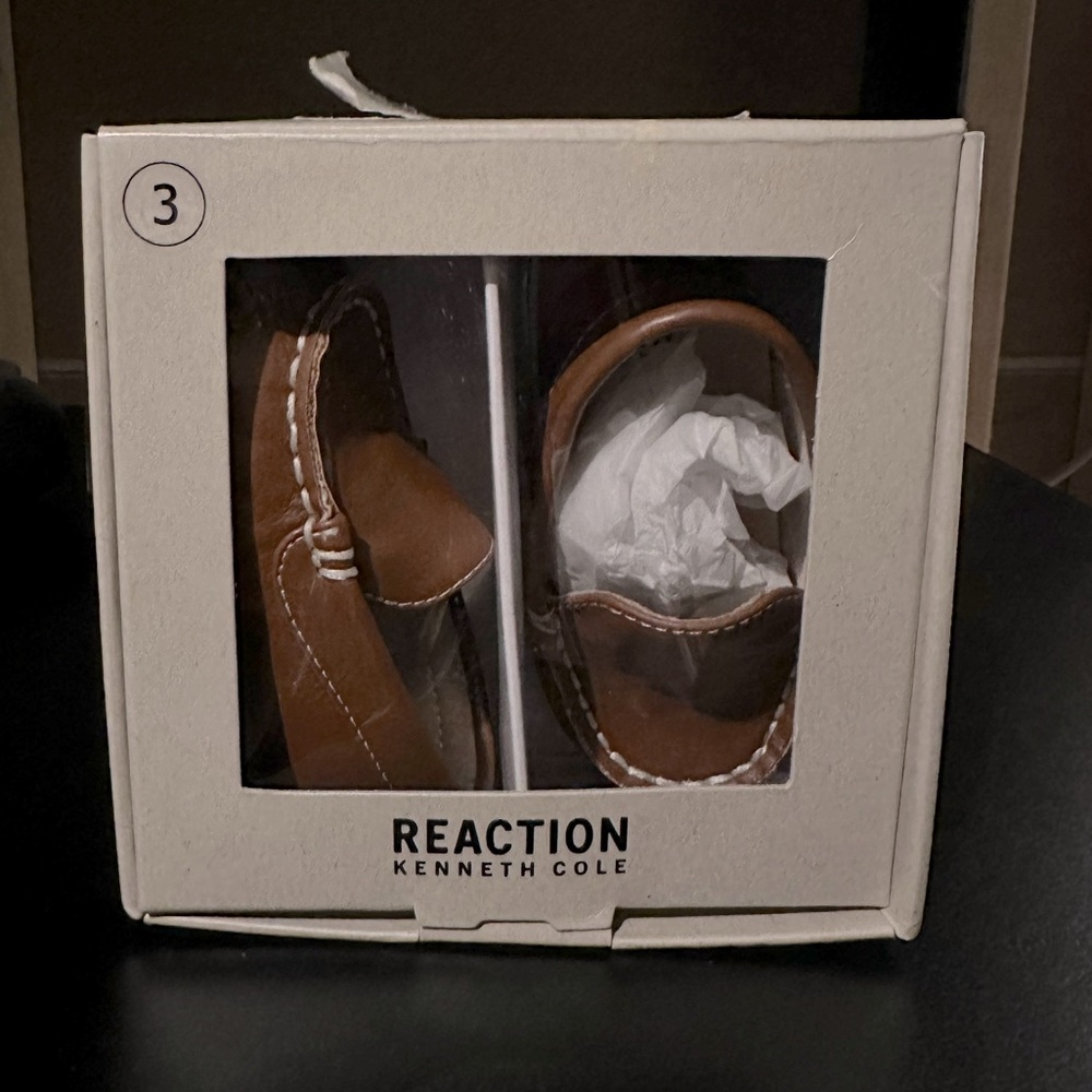 Kenneth Cole Reaction Tan Baby Shoes